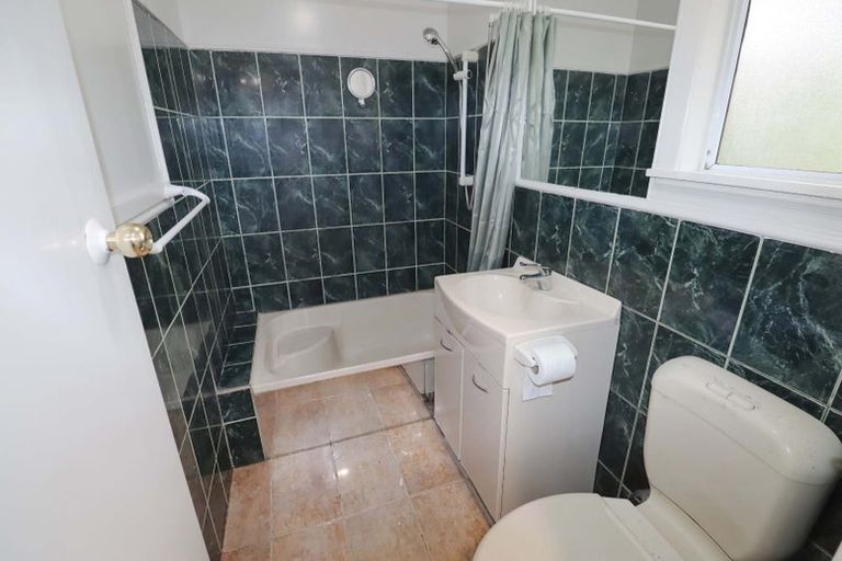 Photo of property in 1 Maurice Terrace, Te Aro, Wellington, 6011