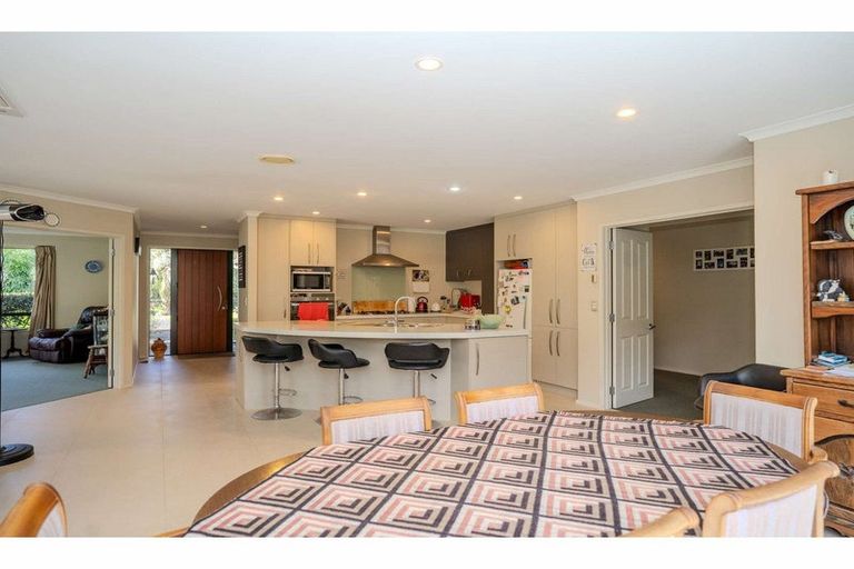 Photo of property in 4 Kotare Heights, Kerikeri, 0230