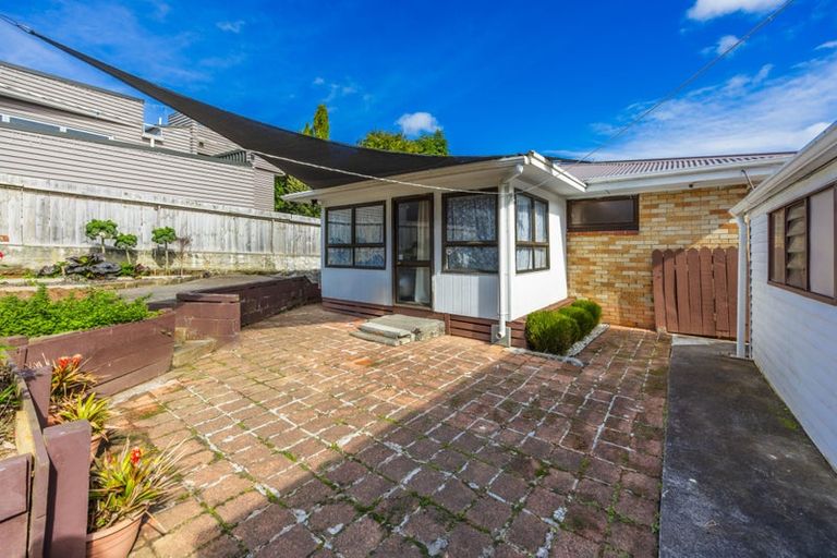 Photo of property in 64a Kautami Avenue, Papatoetoe, Auckland, 2025