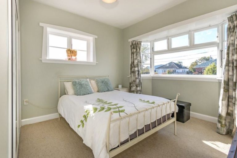 Photo of property in 16 Hopkins Street, Woolston, Christchurch, 8023