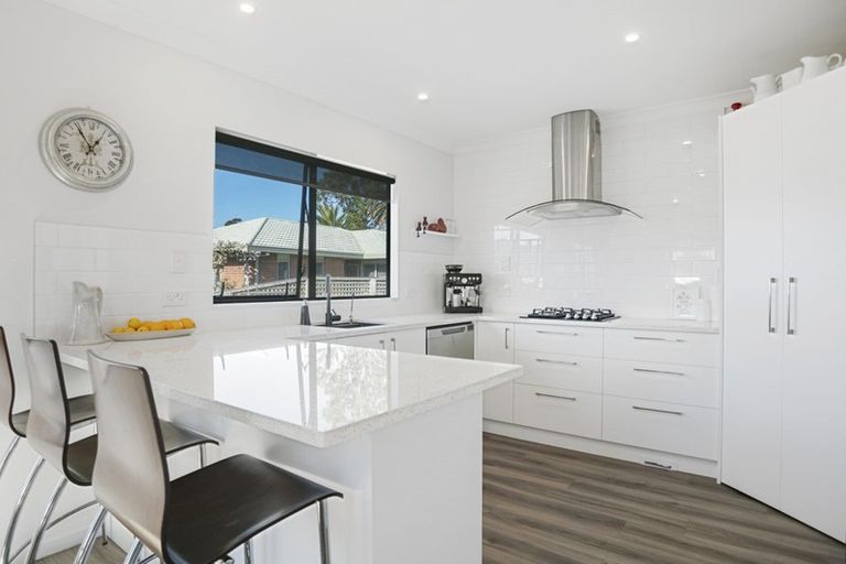 Photo of property in 26 Belmont Rise, Katikati, 3129