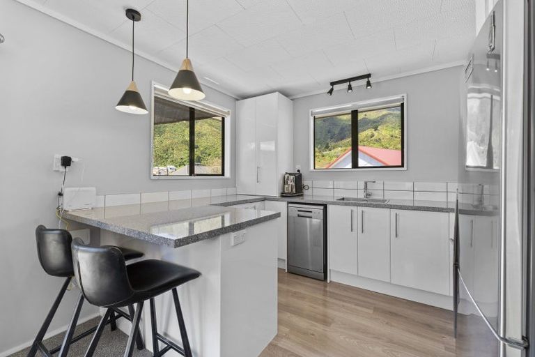 Photo of property in 13a Turners Road, Waikawa, Picton, 7220