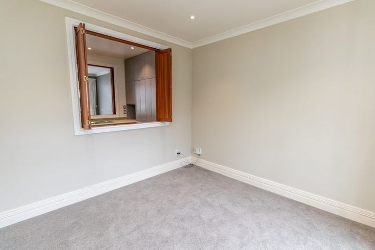 Photo of property in 156 Tinakori Road, Thorndon, Wellington, 6011