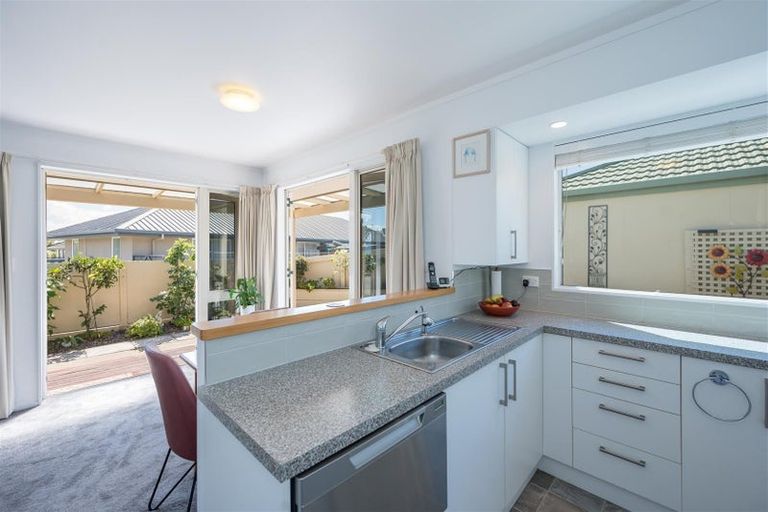 Photo of property in 13 Vining Crescent, Stoke, Nelson, 7011