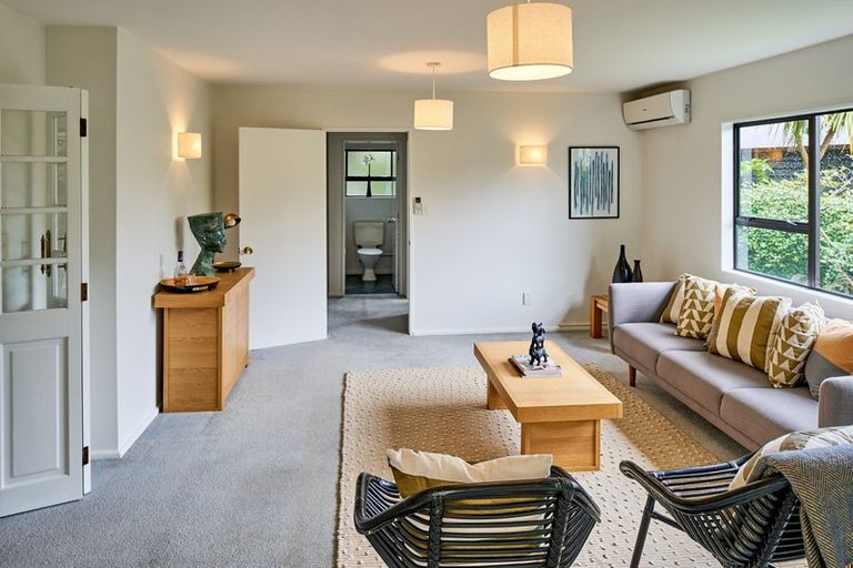 Photo of property in 1/372 Muritai Road, Eastbourne, Lower Hutt, 5013