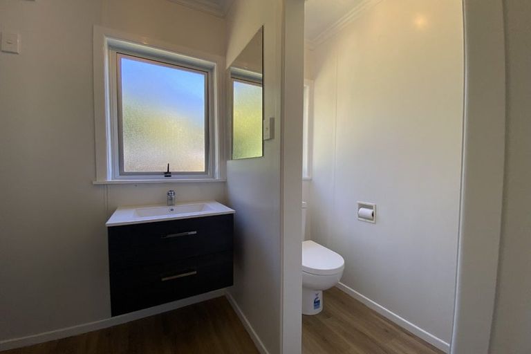 Photo of property in 6 Euclid Street, Vogeltown, New Plymouth, 4310