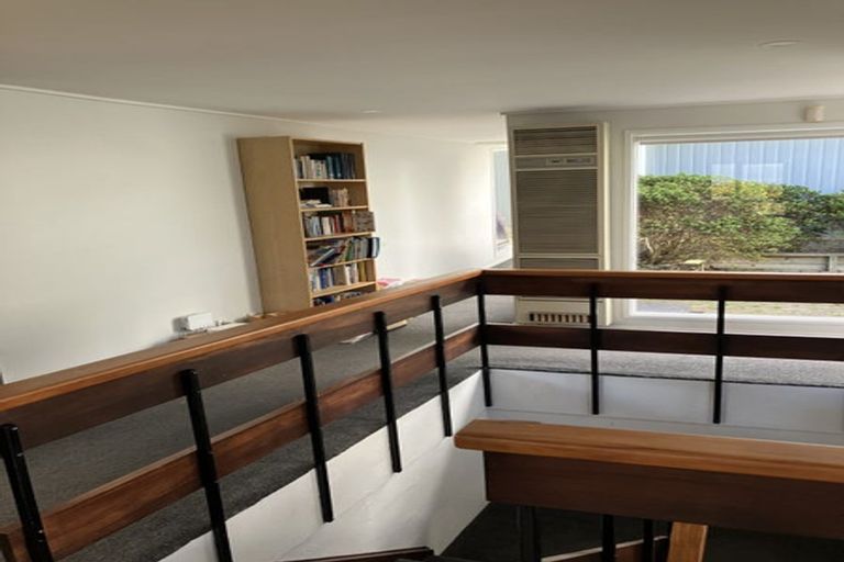 Photo of property in 8 Kea Street, Waikanae, 5036