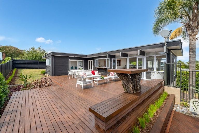 Photo of property in 22 Andrea Place, Sunnyhills, Auckland, 2010