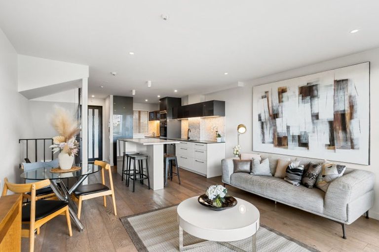 Photo of property in 8/6 Waima Street, Grey Lynn, Auckland, 1021