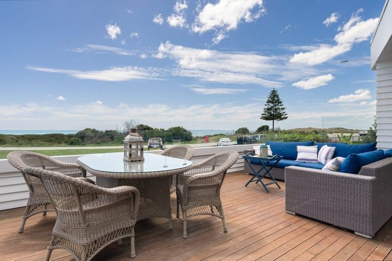 Photo of property in 206b Marine Parade, Mount Maunganui, 3116