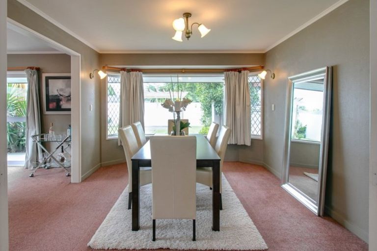 Photo of property in 136 Auckland Road, Greenmeadows, Napier, 4112