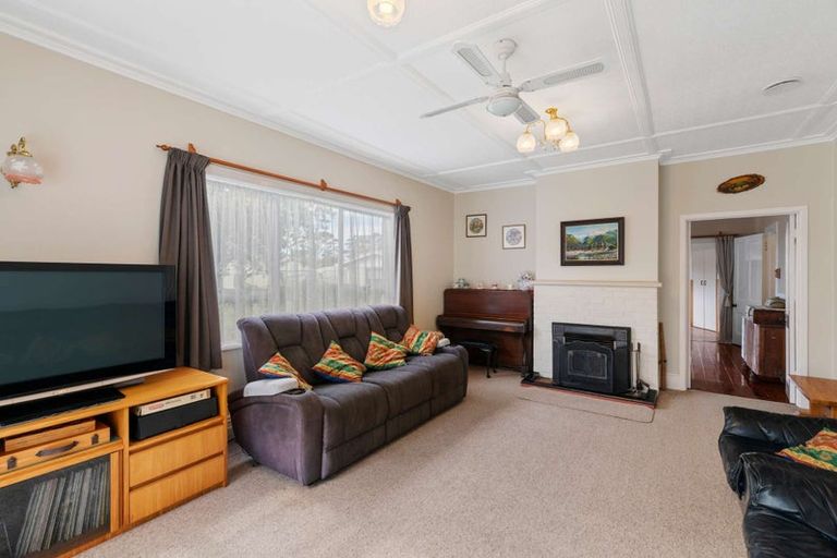 Photo of property in 75-77 Beach Road, Katikati, 3129