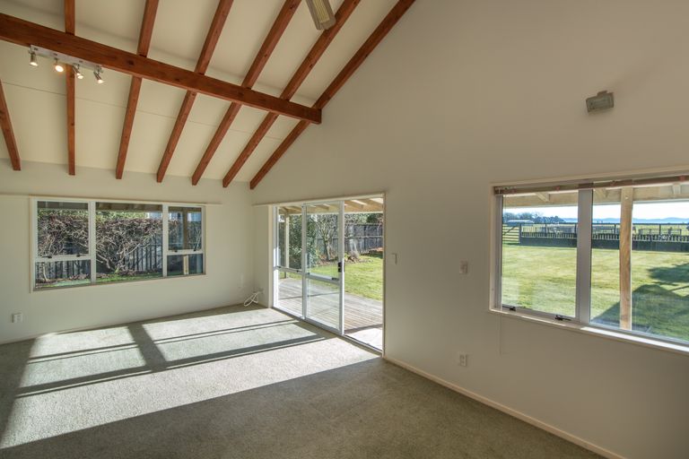 Photo of property in 16 High Street, Kirwee, Darfield, 7571