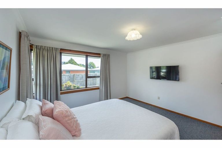 Photo of property in 273 Centaurus Road, Hillsborough, Christchurch, 8022
