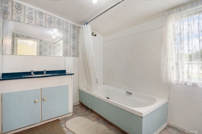 Photo of property in 30 Marshall Street, Fairfield, Hamilton, 3214