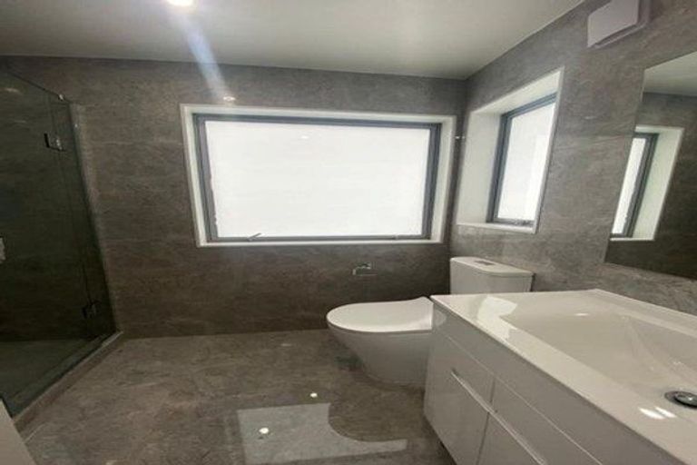 Photo of property in 10d Blossom Lane, Manurewa, Auckland, 2102