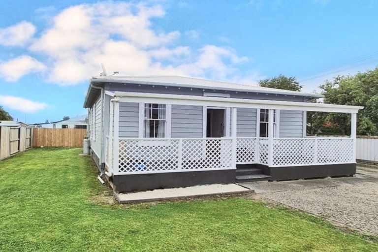 Photo of property in 13 Carlisle Street, Milson, Palmerston North, 4414