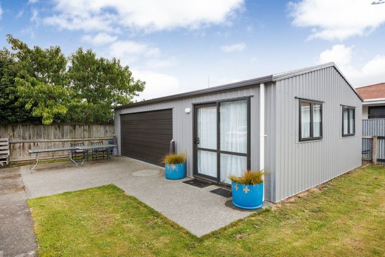 Photo of property in 64 Manawatu Street, Hokowhitu, Palmerston North, 4410