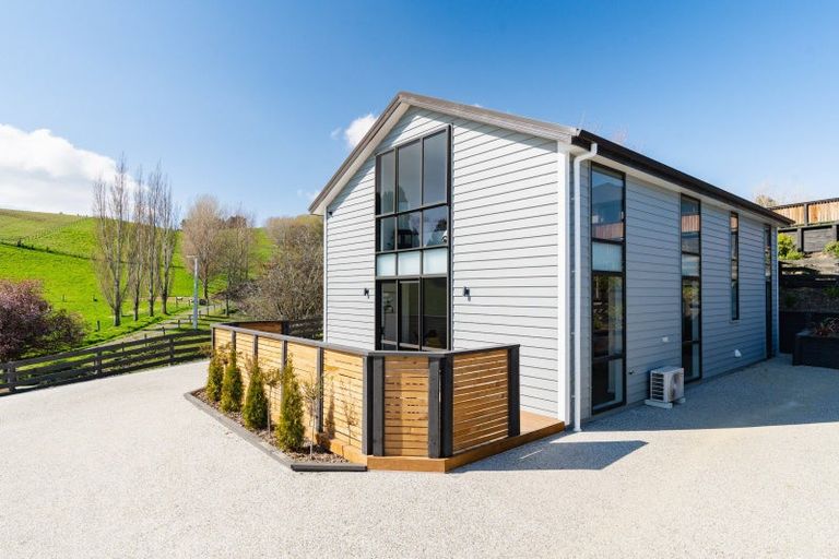 Photo of property in 15 Trudi Place, Green Island, Dunedin, 9018