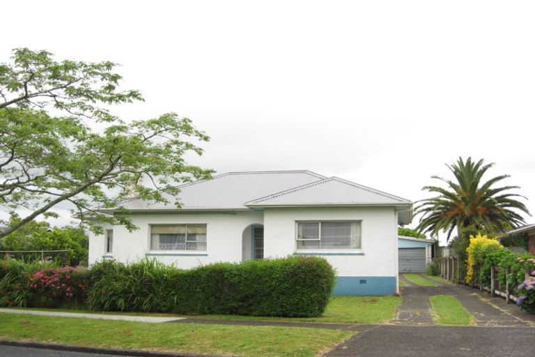 Photo of property in 63 Dublin Street, Pukekohe, 2120