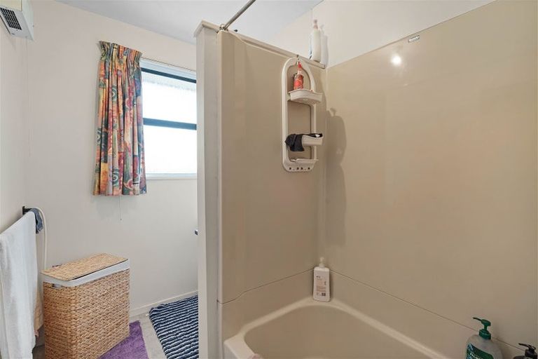 Photo of property in 2 Wilson Street, Islington, Christchurch, 8042