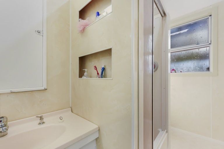 Photo of property in 83 Waikawa Road, Picton, 7220