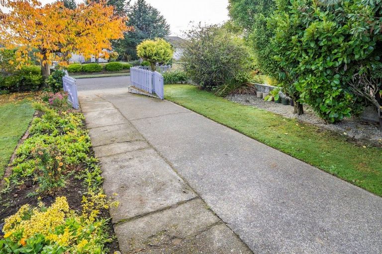 Photo of property in 57 Adamson Crescent, Glengarry, Invercargill, 9810