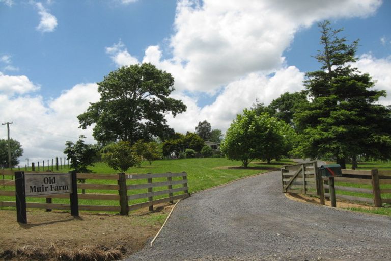 Photo of property in 92 Muir Road, Karaka, Papakura, 2580