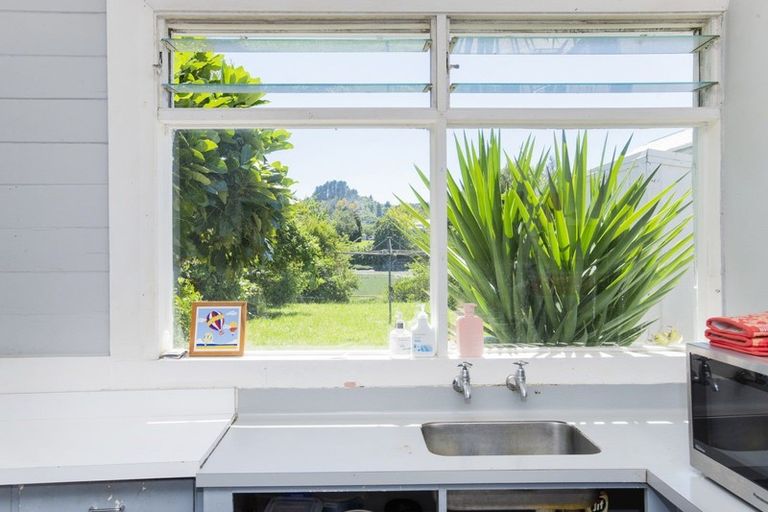 Photo of property in 289 Aberdeen Road, Gisborne, 4010