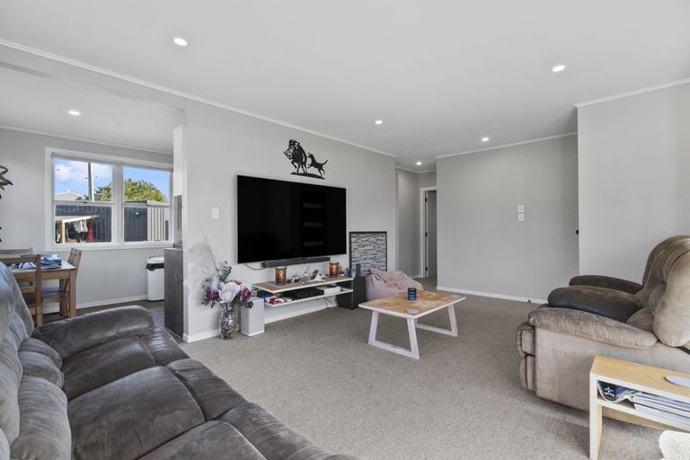 Photo of property in 20 Albion Place, Papakura, 2110