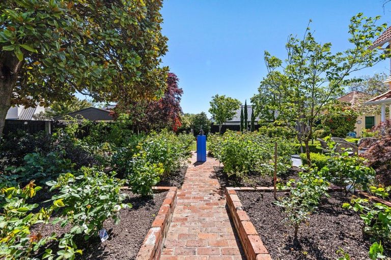 Photo of property in 45 Rossall Street, Merivale, Christchurch, 8014