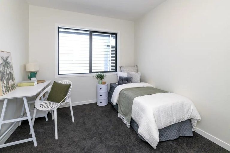 Photo of property in 108b Weraroa Road, Levin, 5510