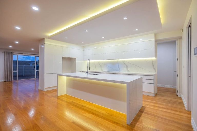 Photo of property in 65 Harvest Avenue, Orewa, 0931