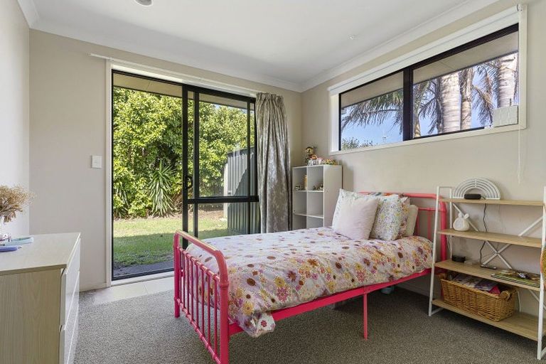 Photo of property in 11 Marick Place, Papamoa Beach, Papamoa, 3118