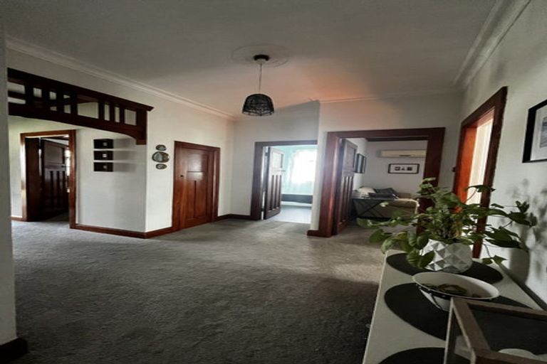 Photo of property in 28 Miro Street, Takaro, Palmerston North, 4410