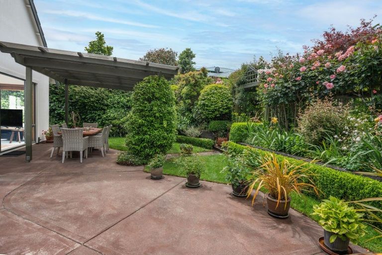 Photo of property in 58 Rokino Road, Hilltop, Taupo, 3330