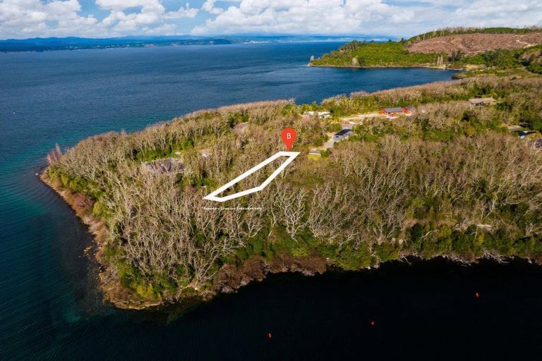 Photo of property in 31 Parawera Drive, Acacia Bay, Taupo, 3330