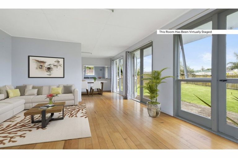 Photo of property in 42 Hamilton Drive, Waiuku, 2123