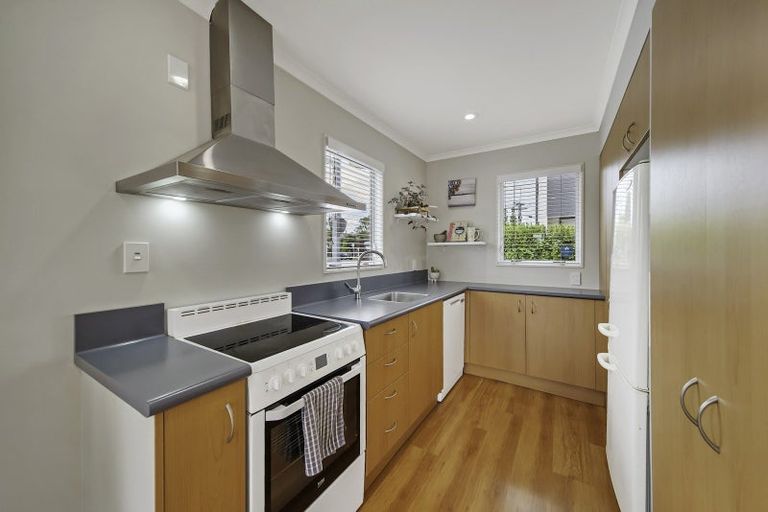 Photo of property in 135 Waltham Road, Sydenham, Christchurch, 8023