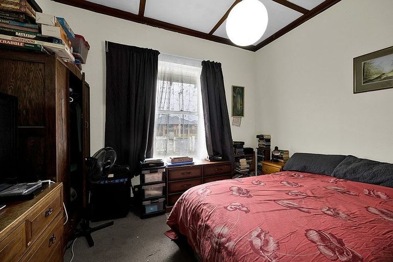 Photo of property in 17 Milmoe Street, Hawera, 4610