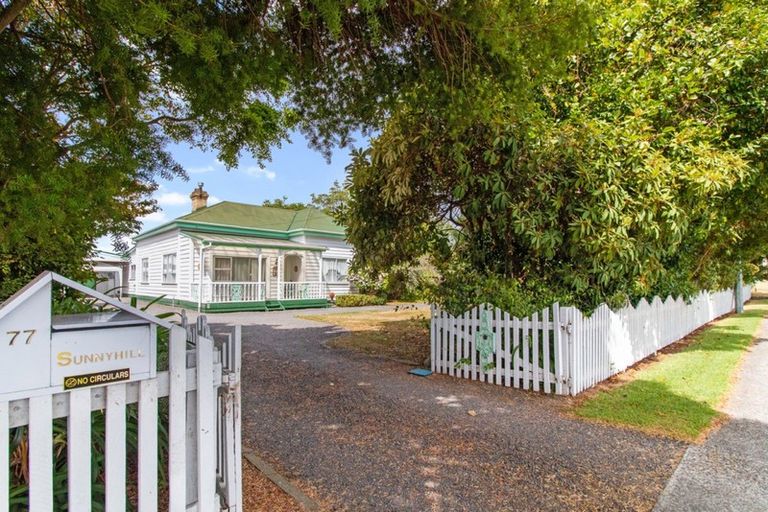Photo of property in 75-77 Beach Road, Katikati, 3129