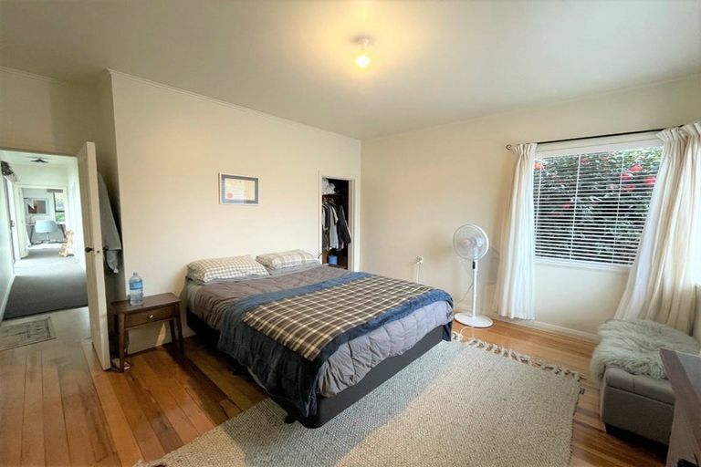 Photo of property in 18 Exeter Street, Brooklands, New Plymouth, 4310