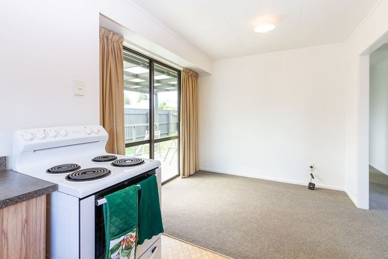 Photo of property in 10a Cedar Grove, Highbury, Palmerston North, 4412