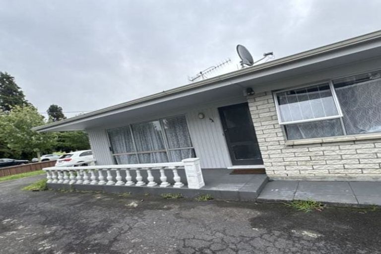 Photo of property in 6a Sandleigh Road, Hamilton Lake, Hamilton, 3204