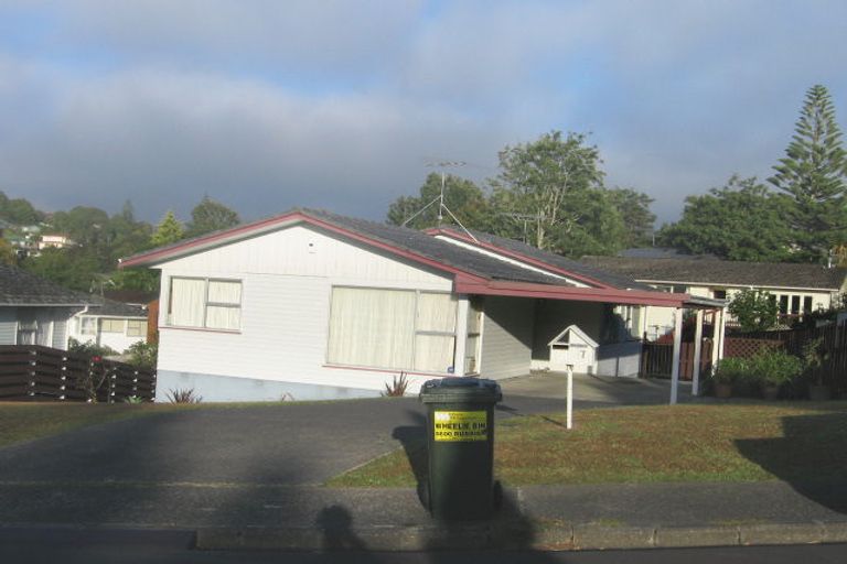 Photo of property in 7 Mchardy Place, Glenfield, Auckland, 0627