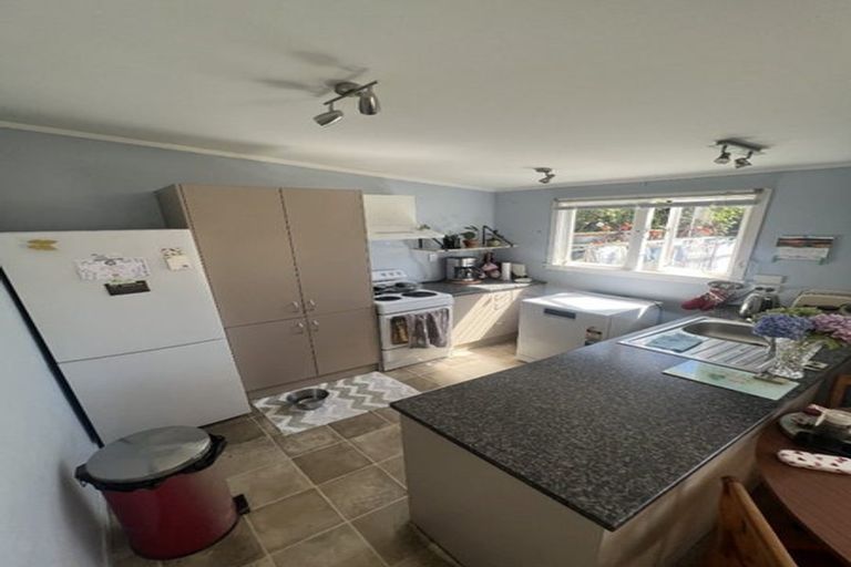 Photo of property in 1106 State Highway 1, Manakau, Levin, 5573