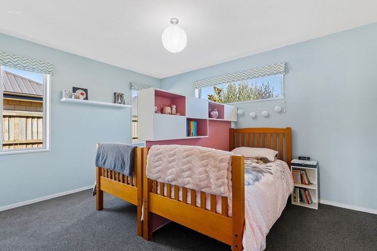 Photo of property in 10 Amy Place, Rangiora, 7400