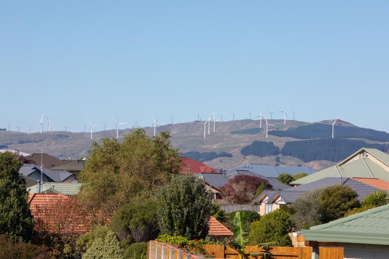 Photo of property in 100 Parnell Heights, Kelvin Grove, Palmerston North, 4414