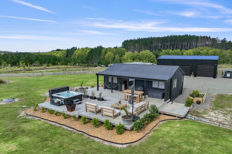 Photo of property in 23 Pine Valley Glade, Mangawhai, Kaiwaka, 0573