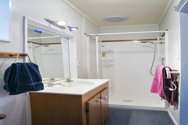 Photo of property in 42c Hillcrest Road, Hillcrest, Hamilton, 3216